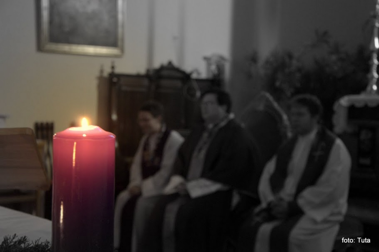 Burja že raznaša lučko po Primorskem