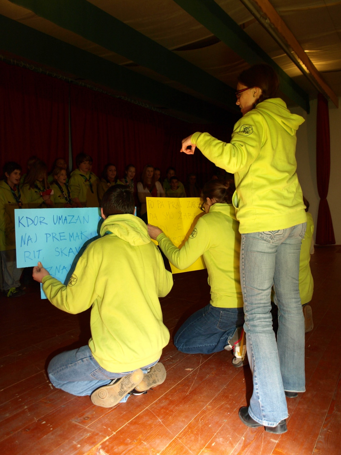 Skupno miklavževanje treh čet