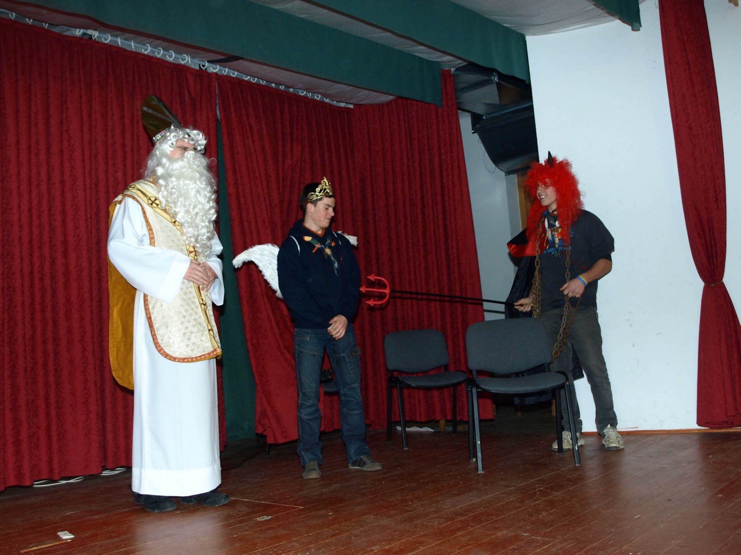 Skupno miklavževanje treh čet