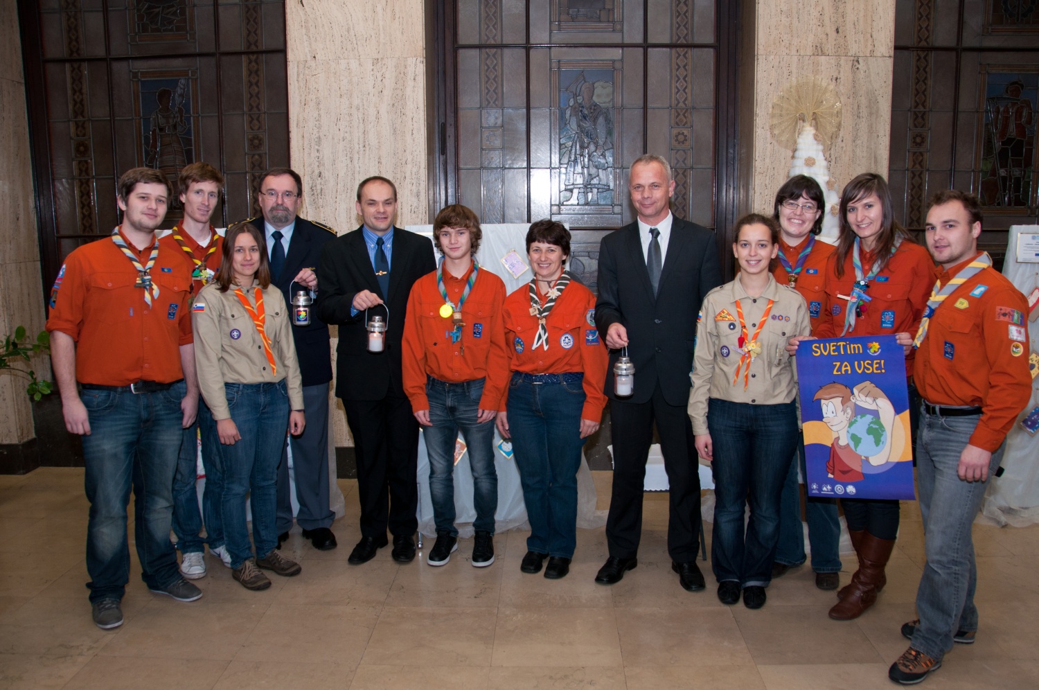 dr. Danilo Türk: Naj ta luč sveti za vse!