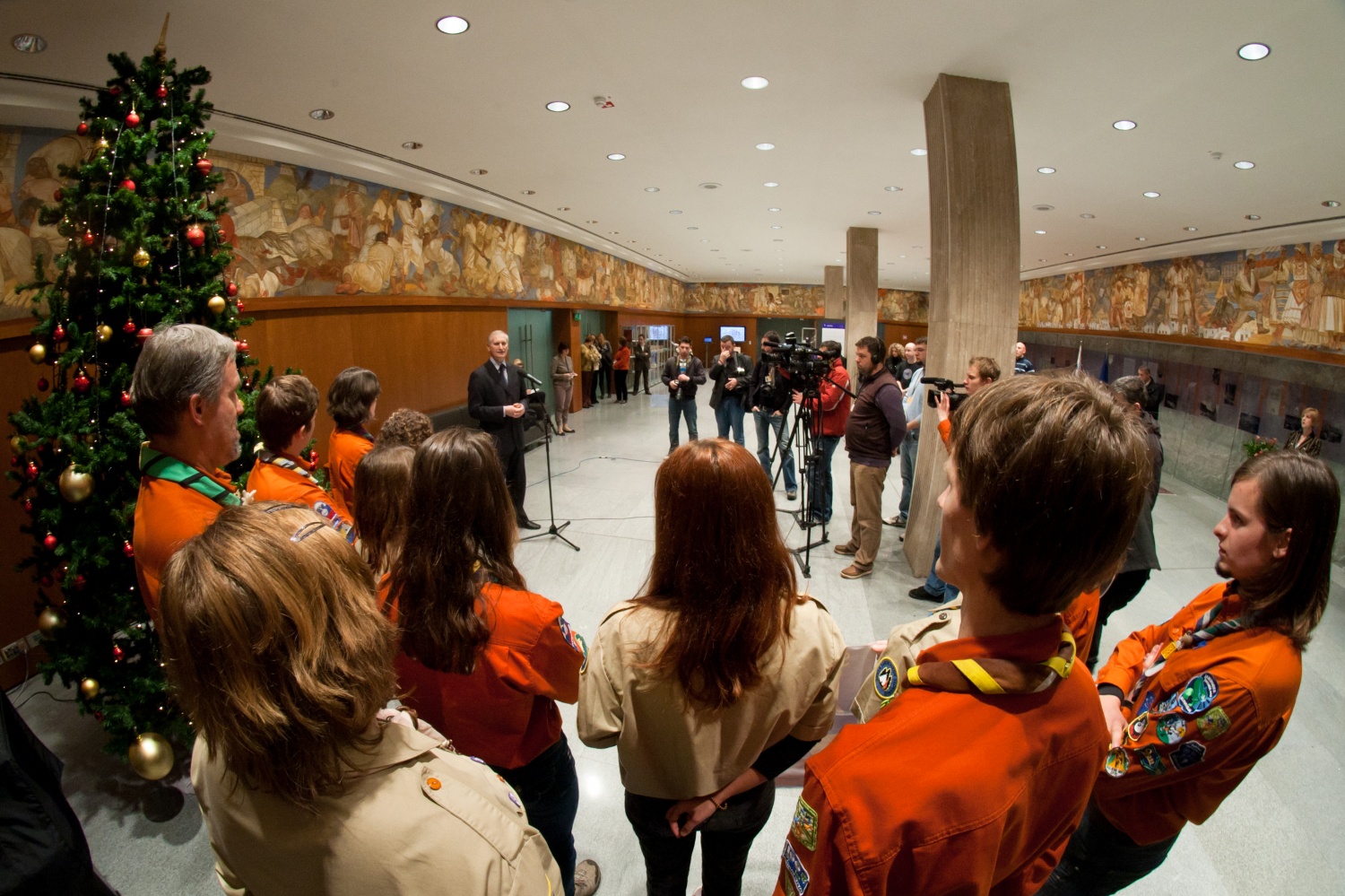 dr. Danilo Türk: Naj ta luč sveti za vse!