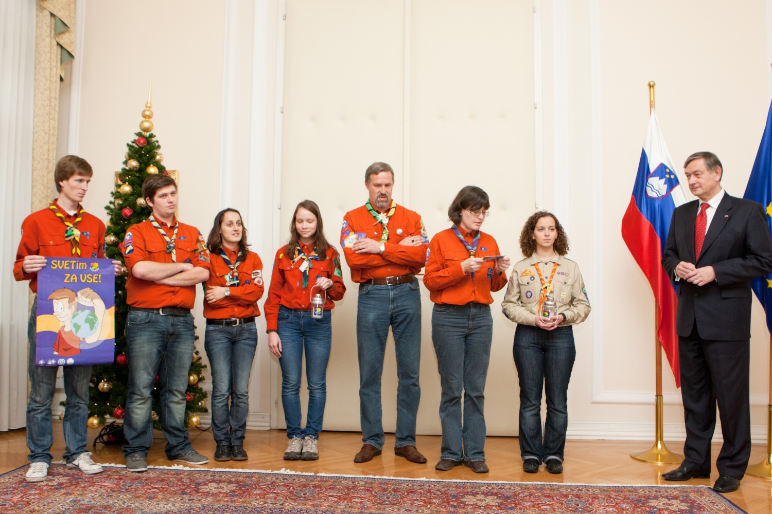 dr. Danilo Türk: Naj ta luč sveti za vse!
