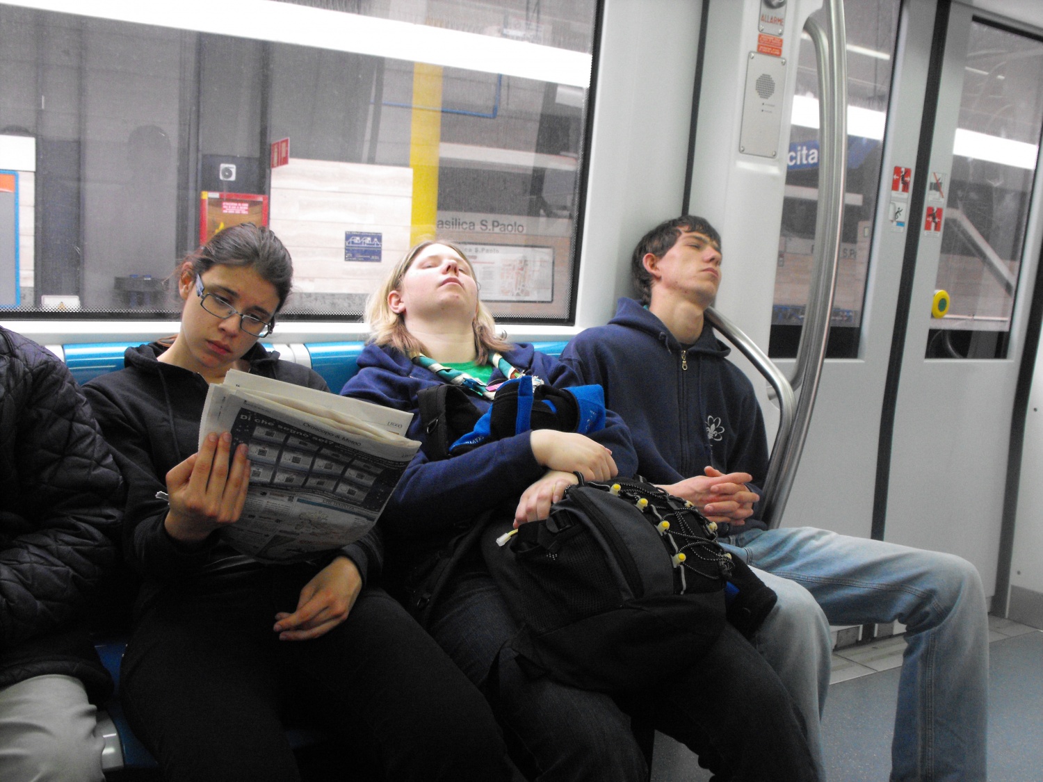 globoko razmišljamo