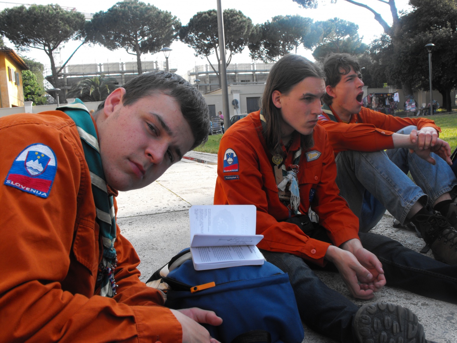 tudi fantje poslušajo