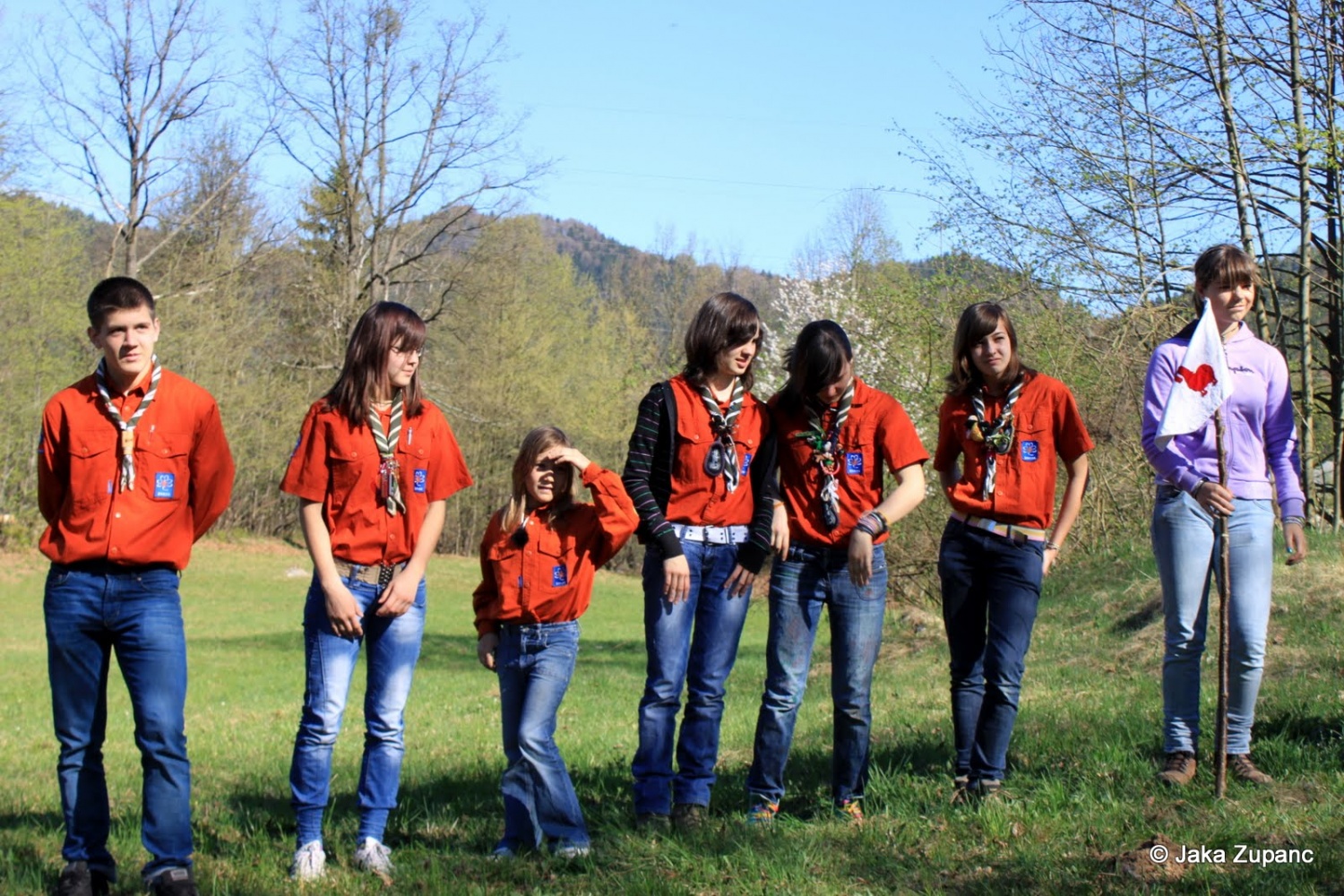 Steg Ljubljana 1 smo se podali na vikend poln doživetij, ki smo ga zaključili s sprejemom novih članov v našo veliko skavtsko družino ter med nas sprejeli tudi novega DA. Kaj vse smo počeli pa si preberite v nadaljevanju.