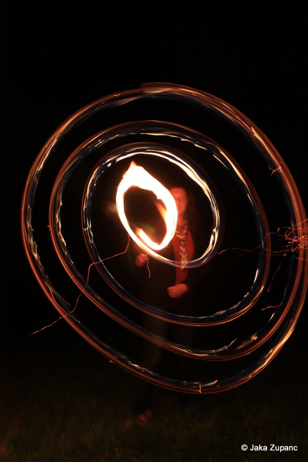 Steg Ljubljana 1 smo se podali na vikend poln doživetij, ki smo ga zaključili s sprejemom novih članov v našo veliko skavtsko družino ter med nas sprejeli tudi novega DA. Kaj vse smo počeli pa si preberite v nadaljevanju.