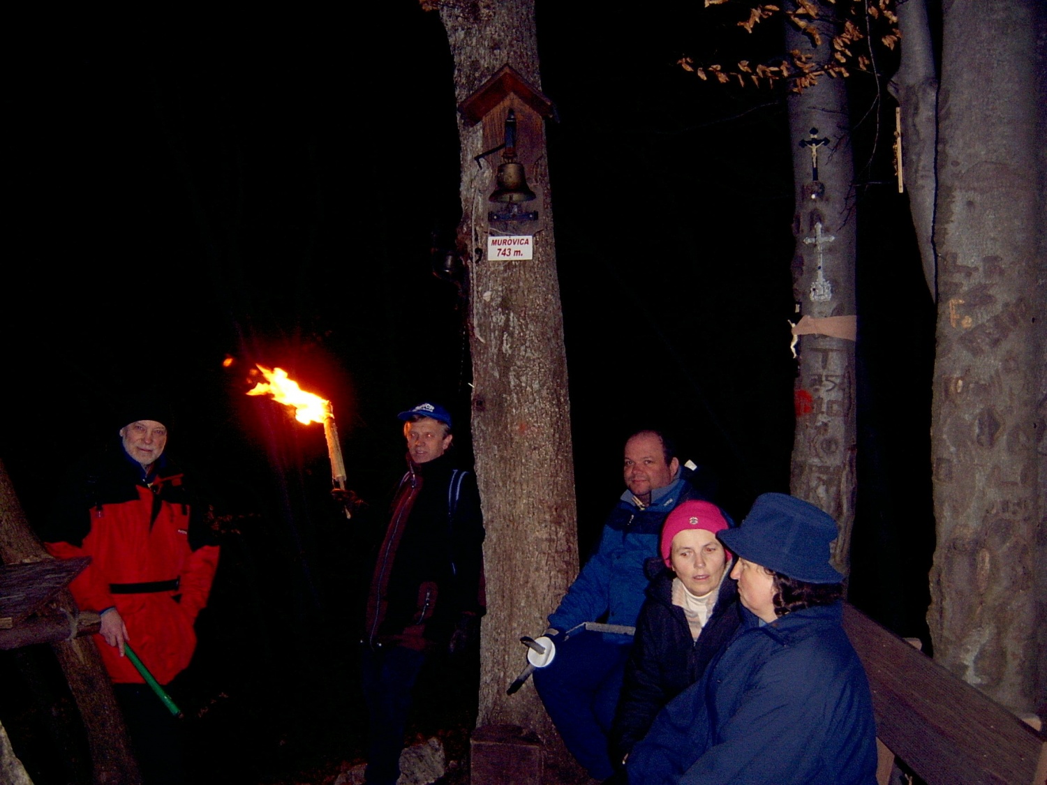 HOJA DO VRHA IN NA VRHU