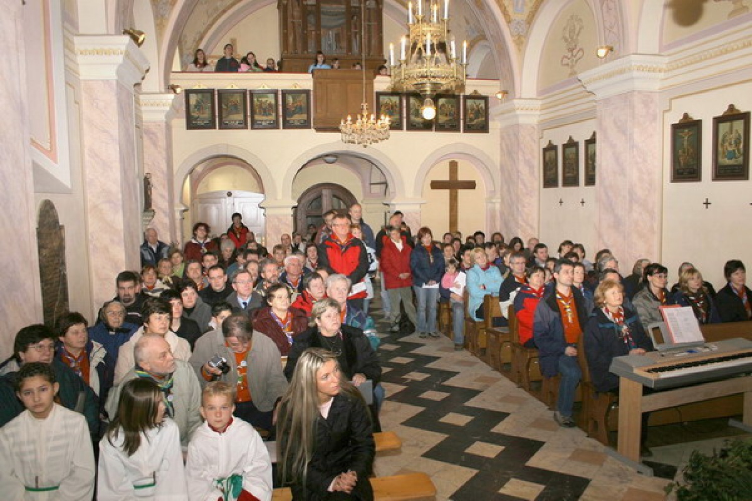 Duhovni vikend odraslih skavtov Slovenije s koprskim pomožnim škofom Jurijem Bizjakom