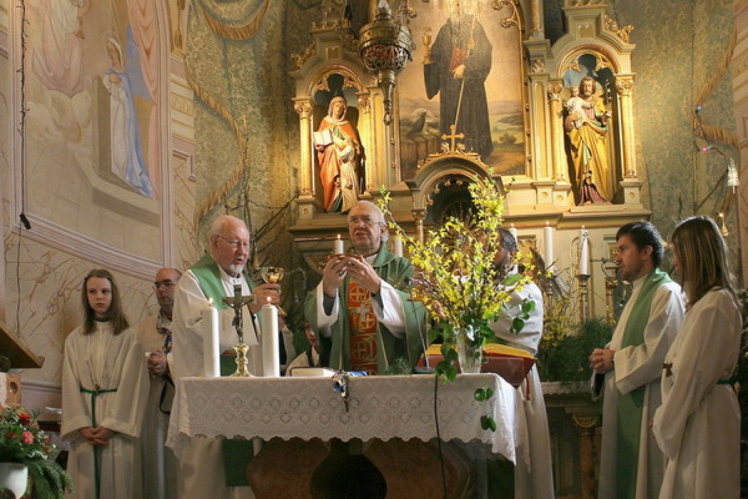 Duhovni vikend odraslih skavtov Slovenije s koprskim pomožnim škofom Jurijem Bizjakom