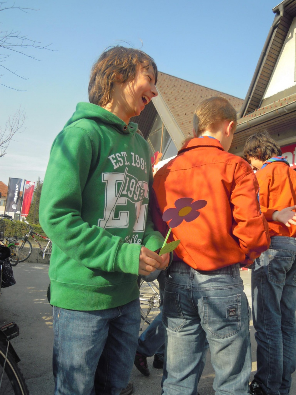 Kako je četa lintvernov - Žiri 1 mamicam polepšala materinski dan.