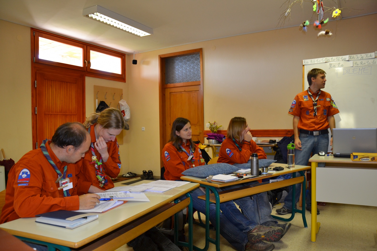 Kvajdej ponovno združuje