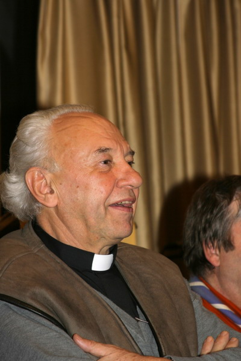 Duhovni vikend odraslih skavtov Slovenije s koprskim pomožnim škofom Jurijem Bizjakom