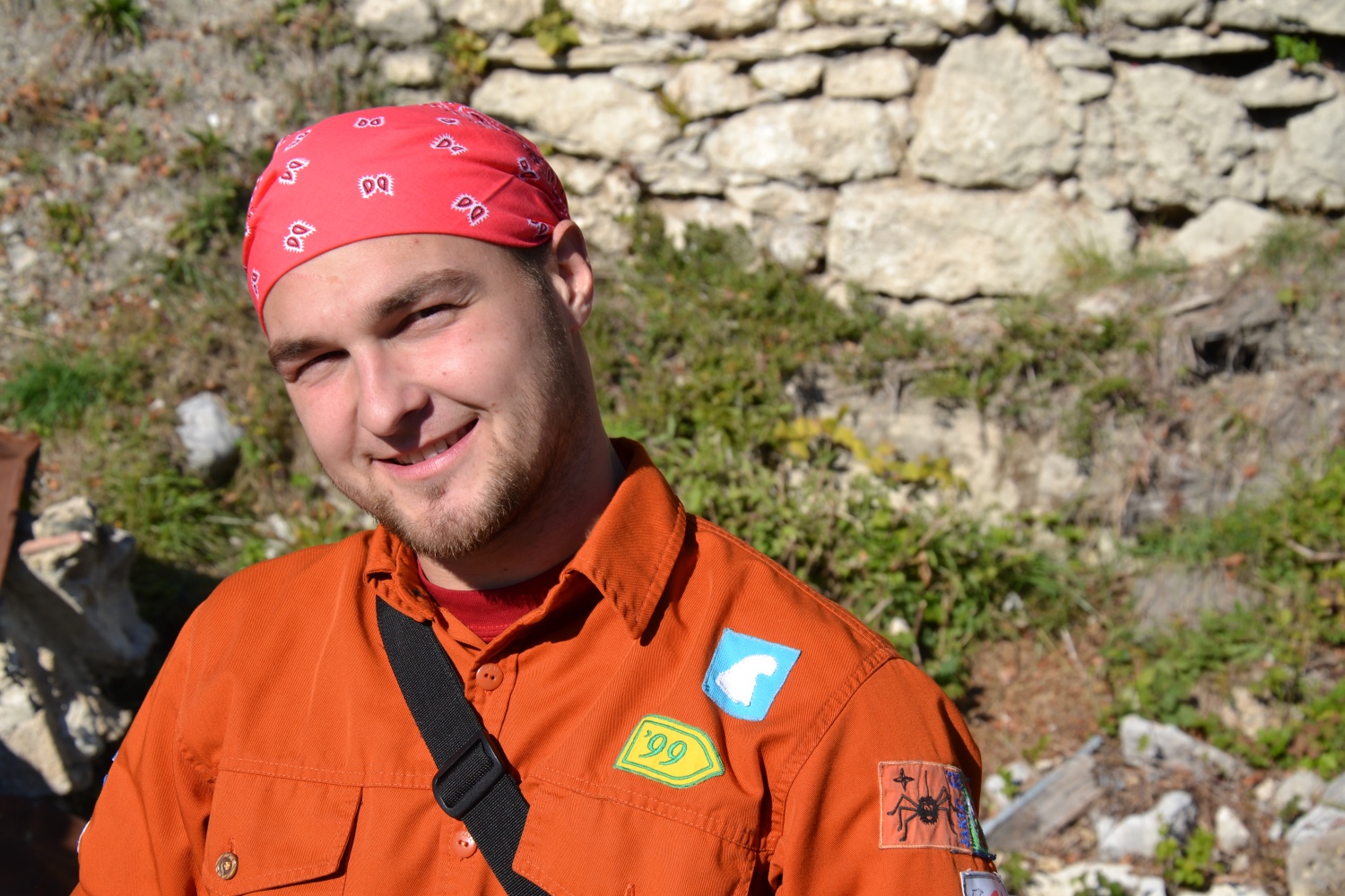 Kvajdej ponovno združuje