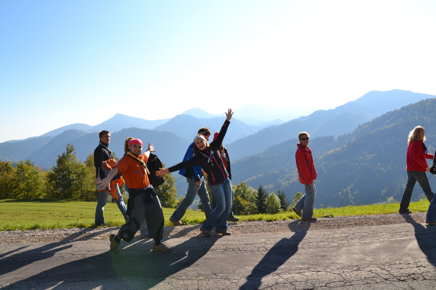 Kvajdej ponovno združuje