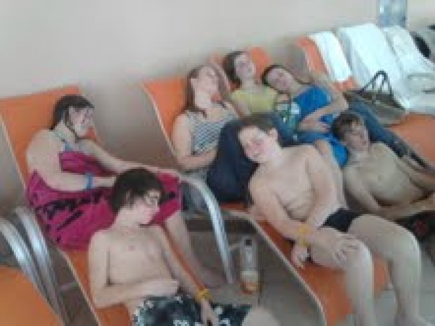 V termah Laško. Utrujeni zelo!