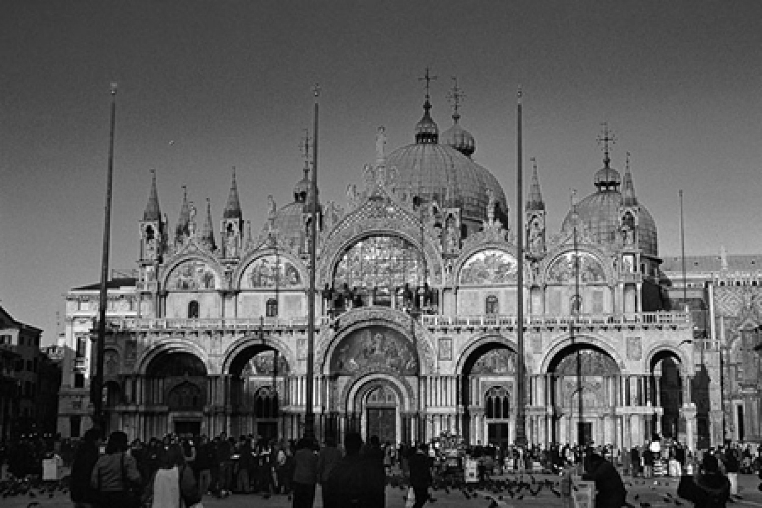 Zgodovina, sedanjost - morje je večno