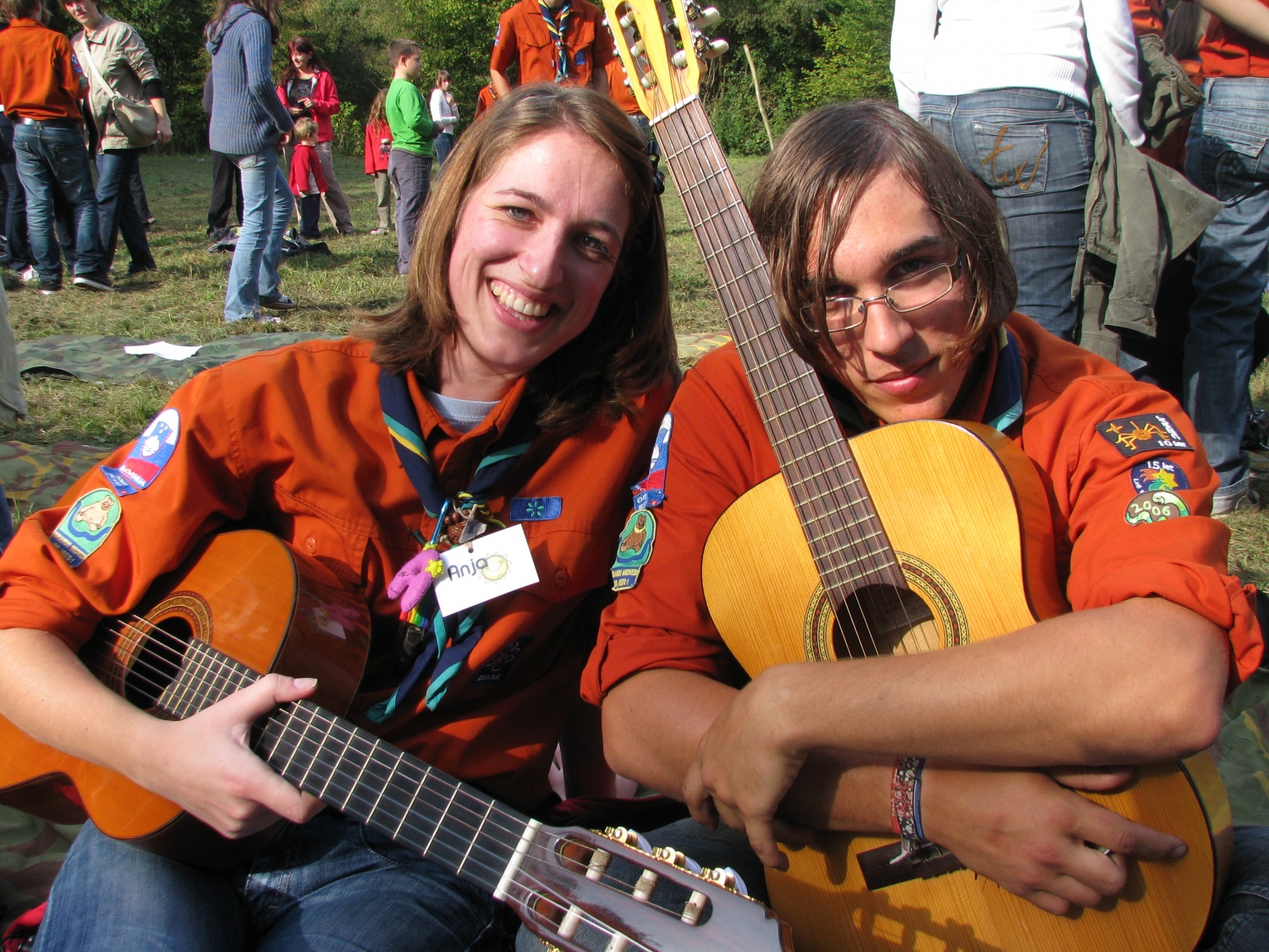 S kitaro v roki poskuša si pet'