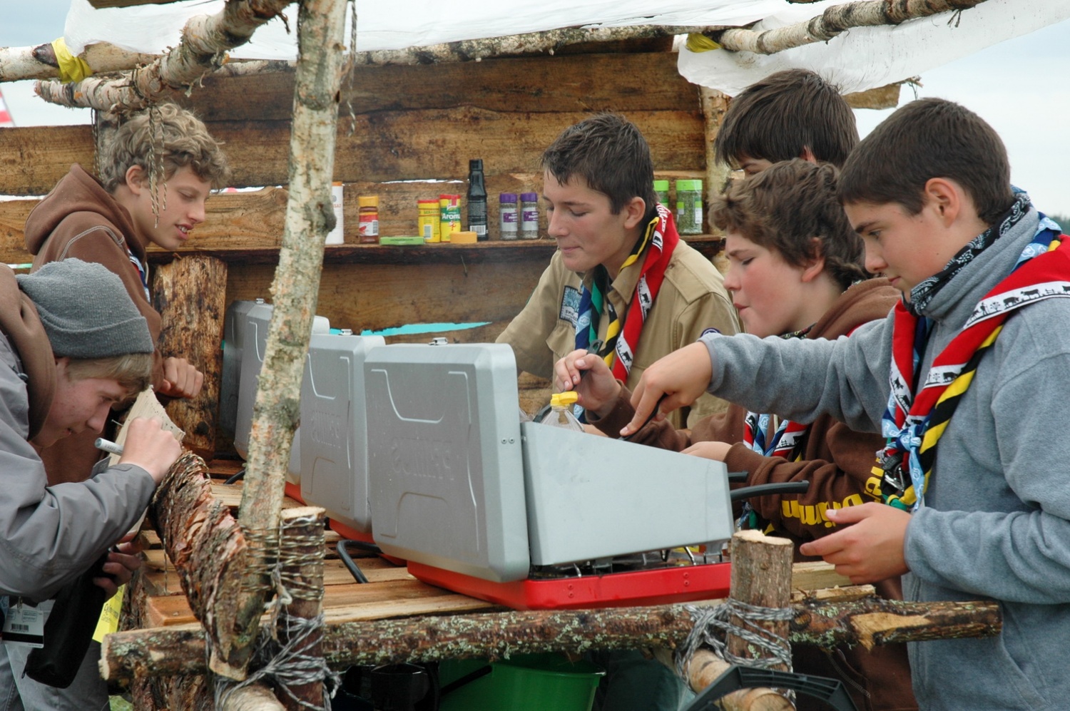 Svicarji si kuhajo vecerjo