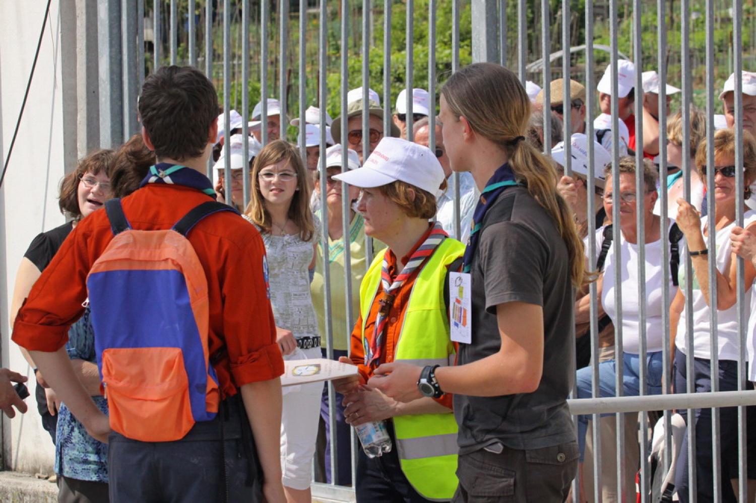 Nada pri zadnjih vratih na stadion