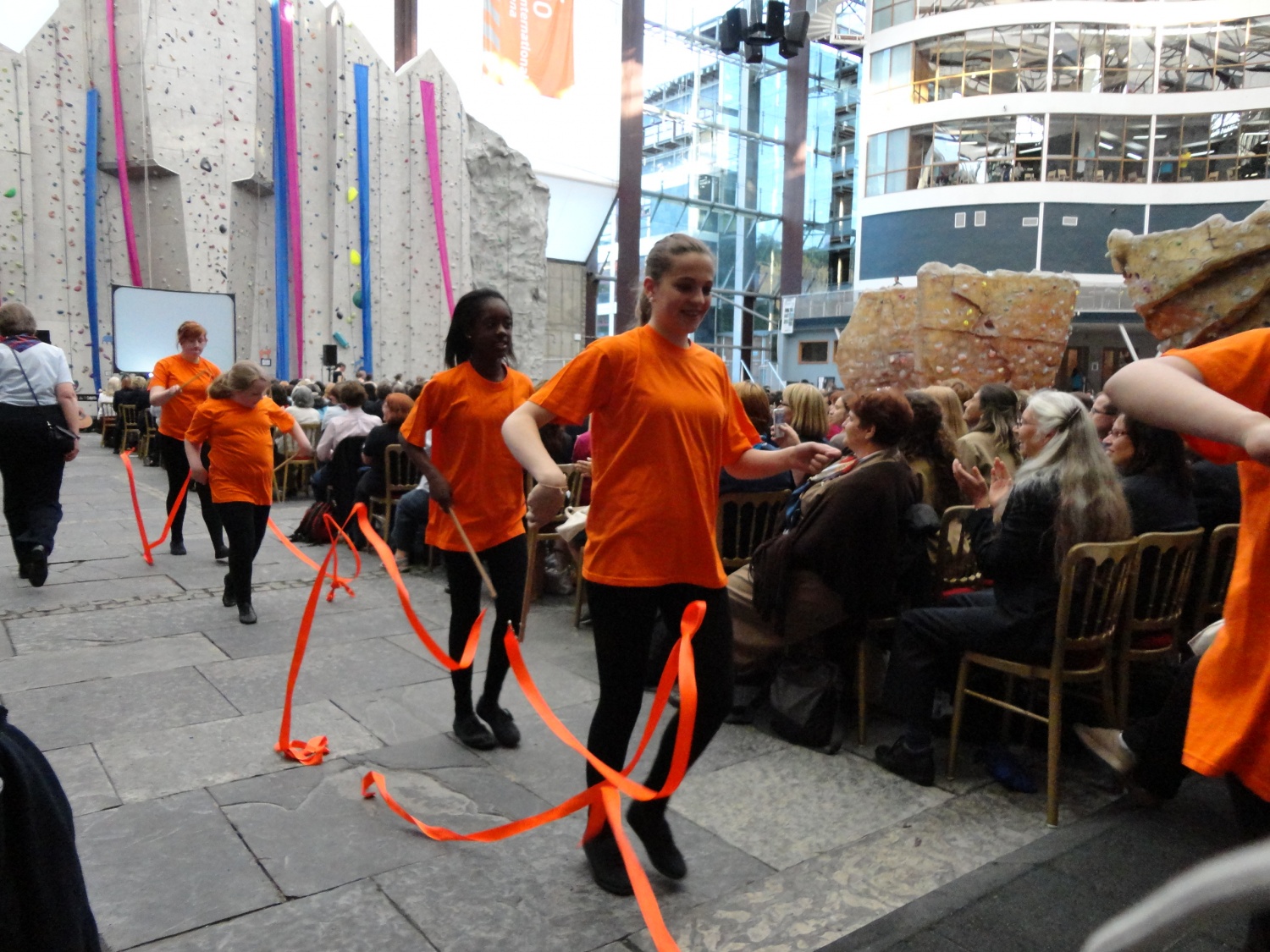 otvoritvena slovesnost