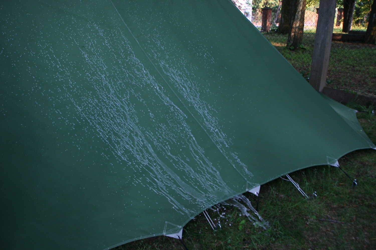 Objavljamo fotografije, tehnične karakteristike in ceno novega šotora SKAVT.