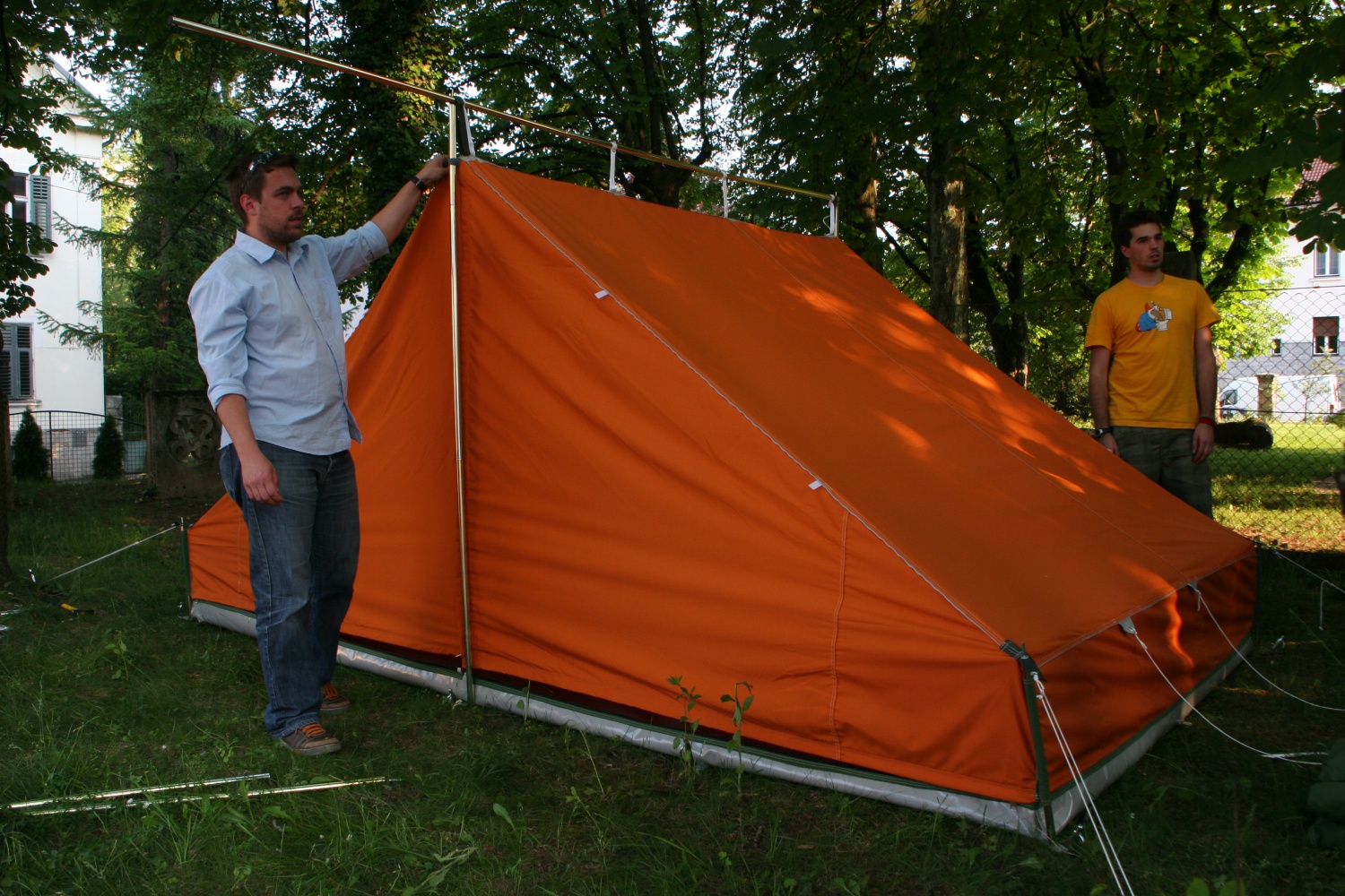 Objavljamo fotografije, tehnične karakteristike in ceno novega šotora SKAVT.