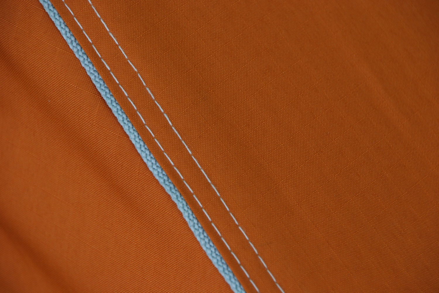 Objavljamo fotografije, tehnične karakteristike in ceno novega šotora SKAVT.