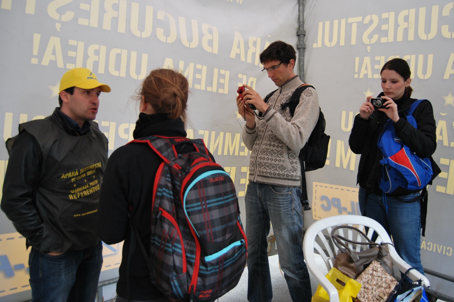 delo na terenu - ljudje v Bukarešti