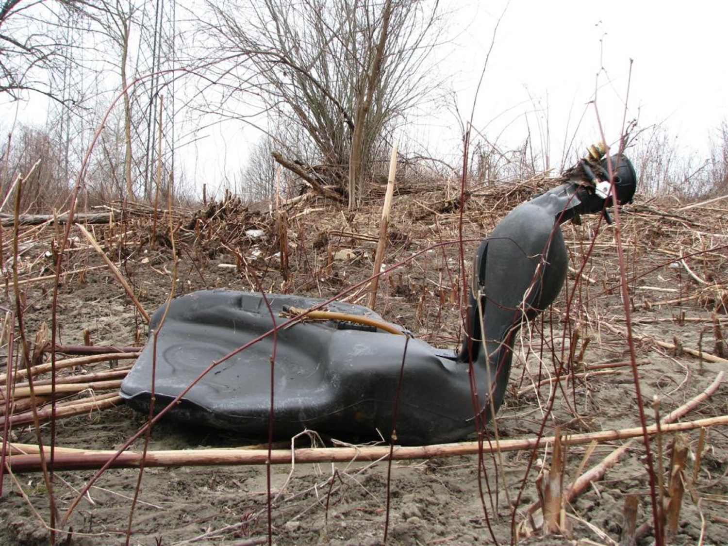 Plastični rezervoar