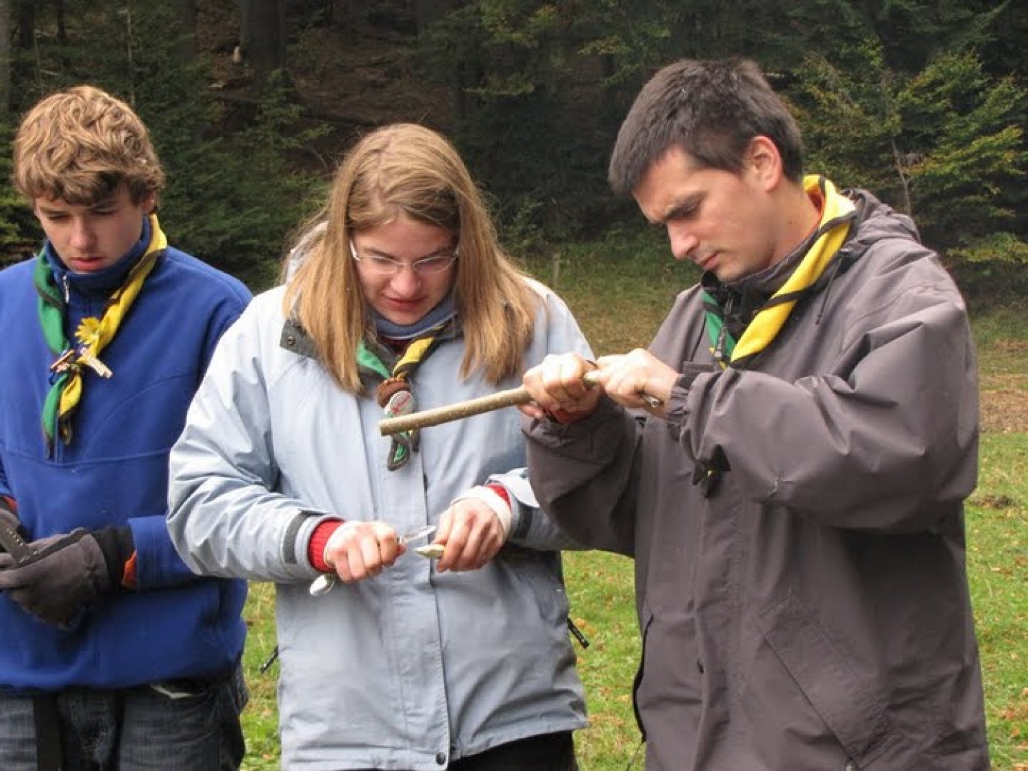 ..in nas popeljal v svet kurjenja z lokom..