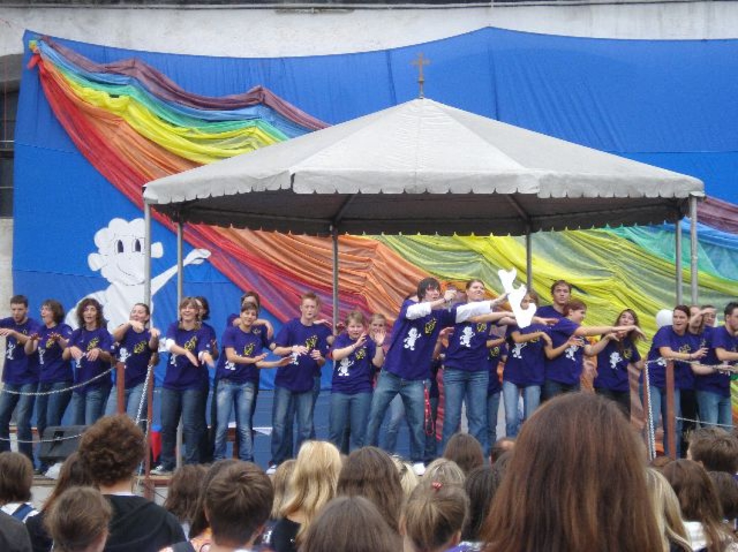 Festival mladostne vere