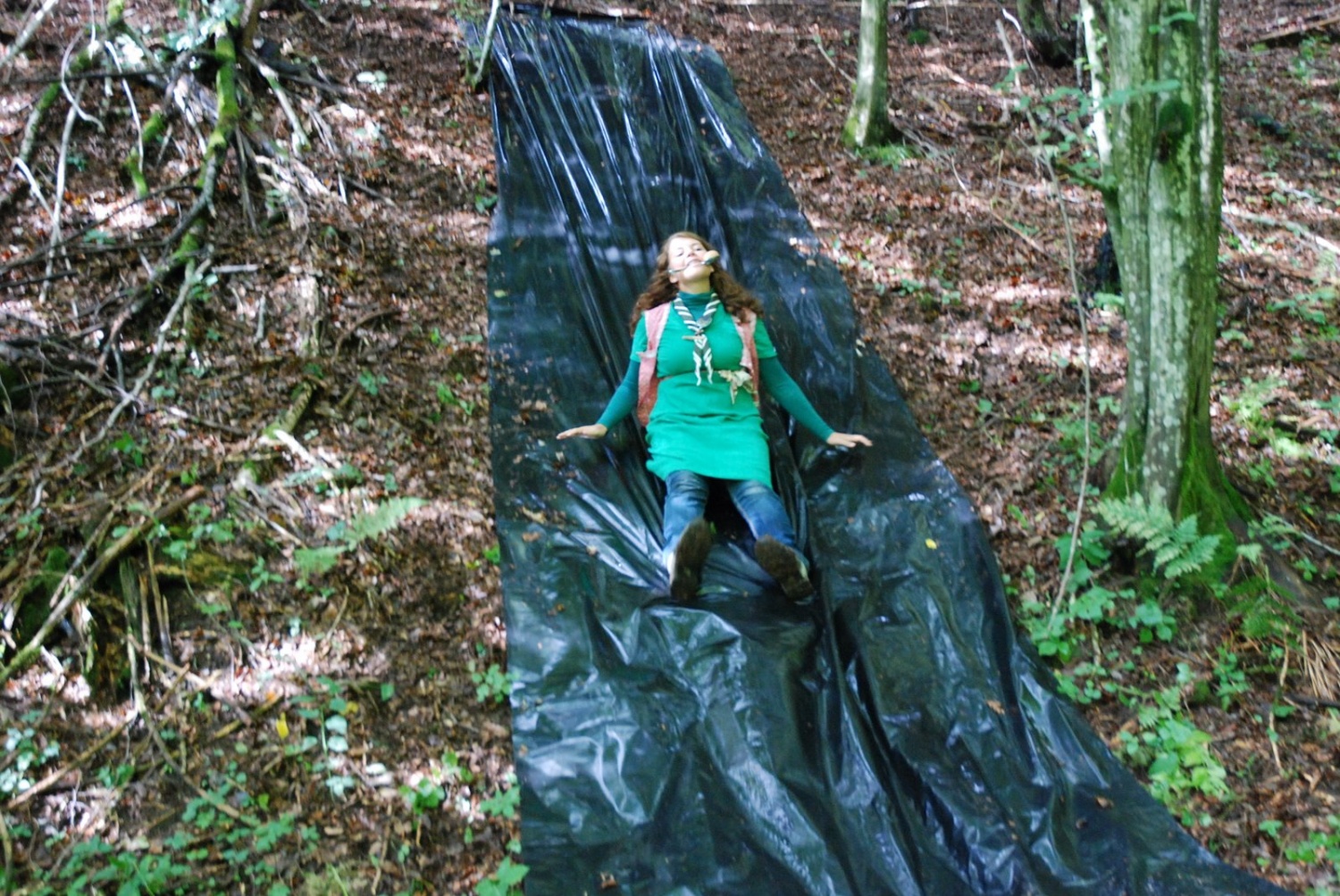 spuščanje po toboganu z jajcem na žlici 1.