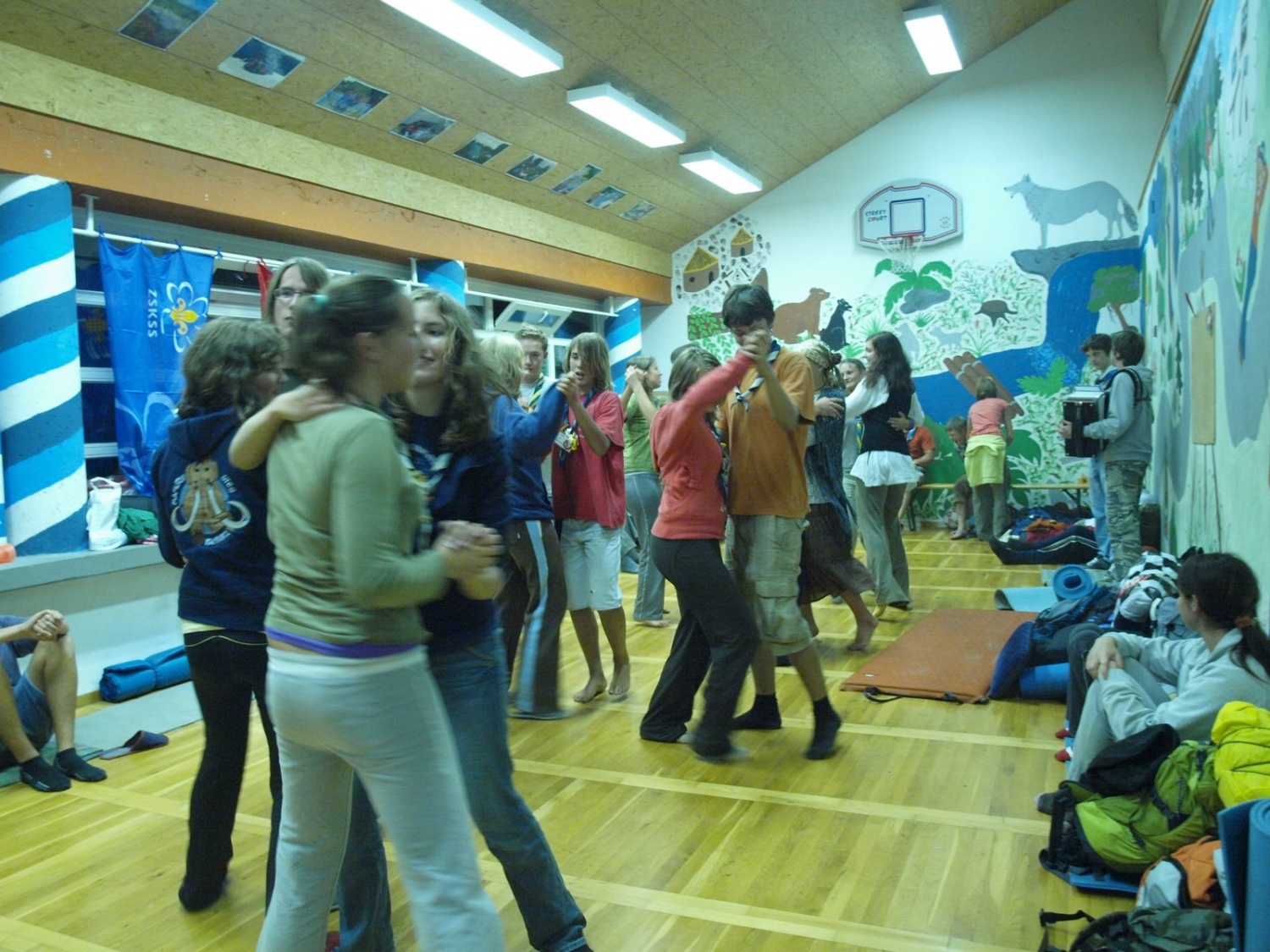 veselo večerno druženje