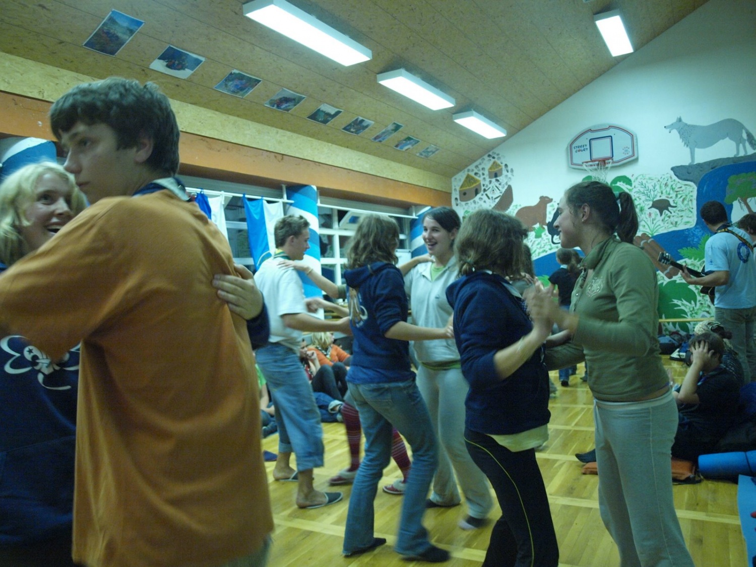 veselo večerno druženje