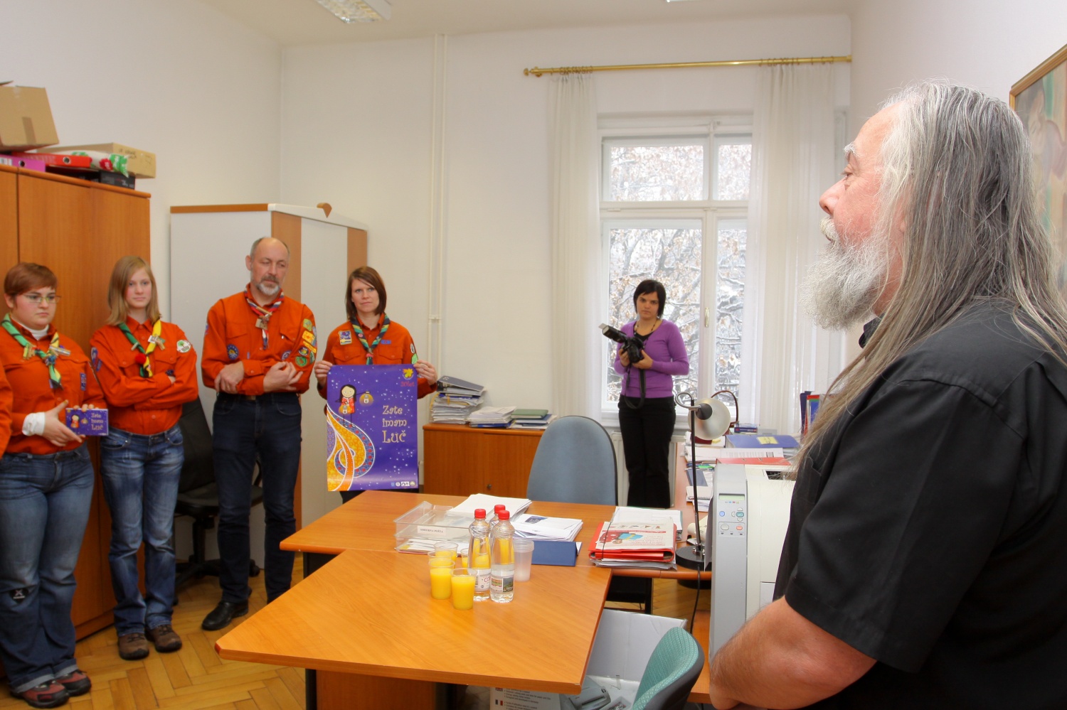 Sprejem na uradu za verske skupnosti