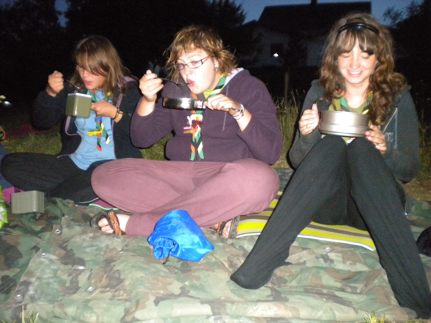 po dolgi poti smo pošteno lačni