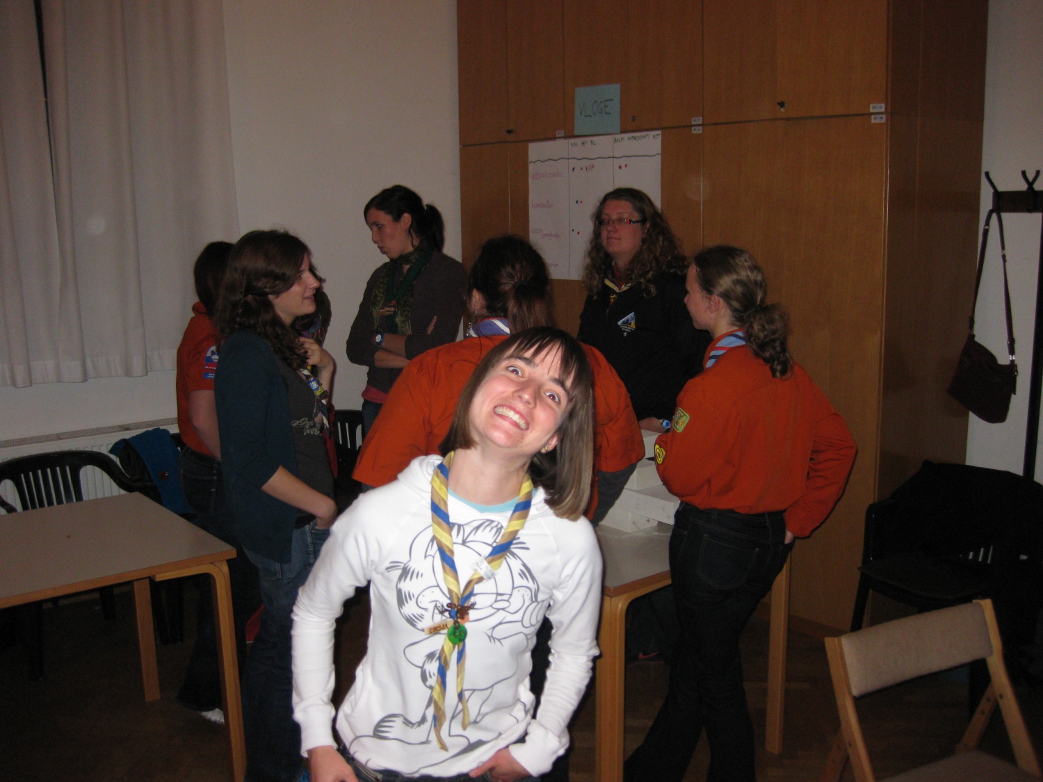 Hja, če me slika, se bom pa nasmehnila