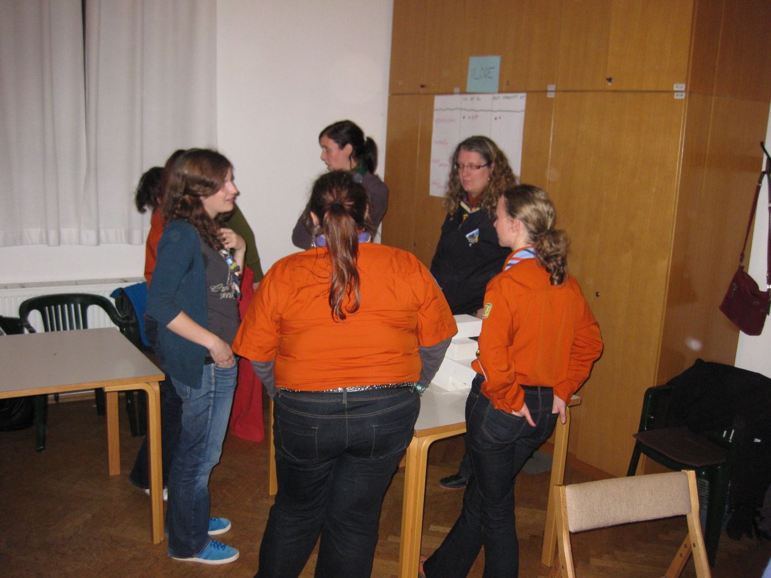 Punce imajo debatni krožek