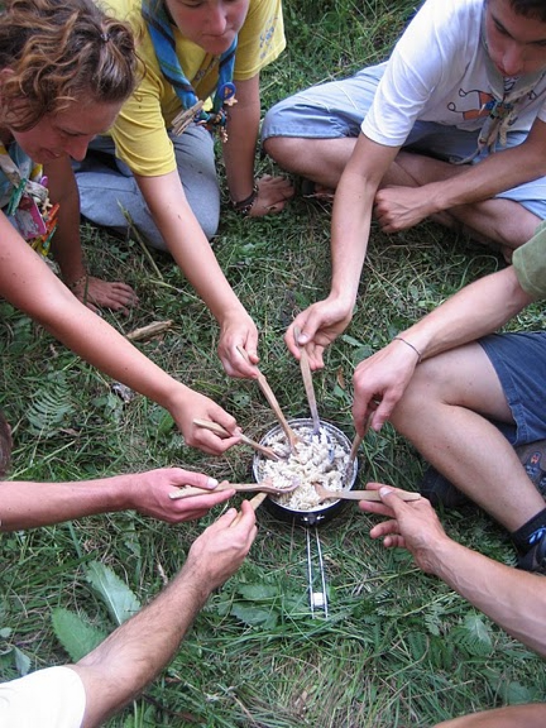 Najboljša jed je tista iz skupne sklede