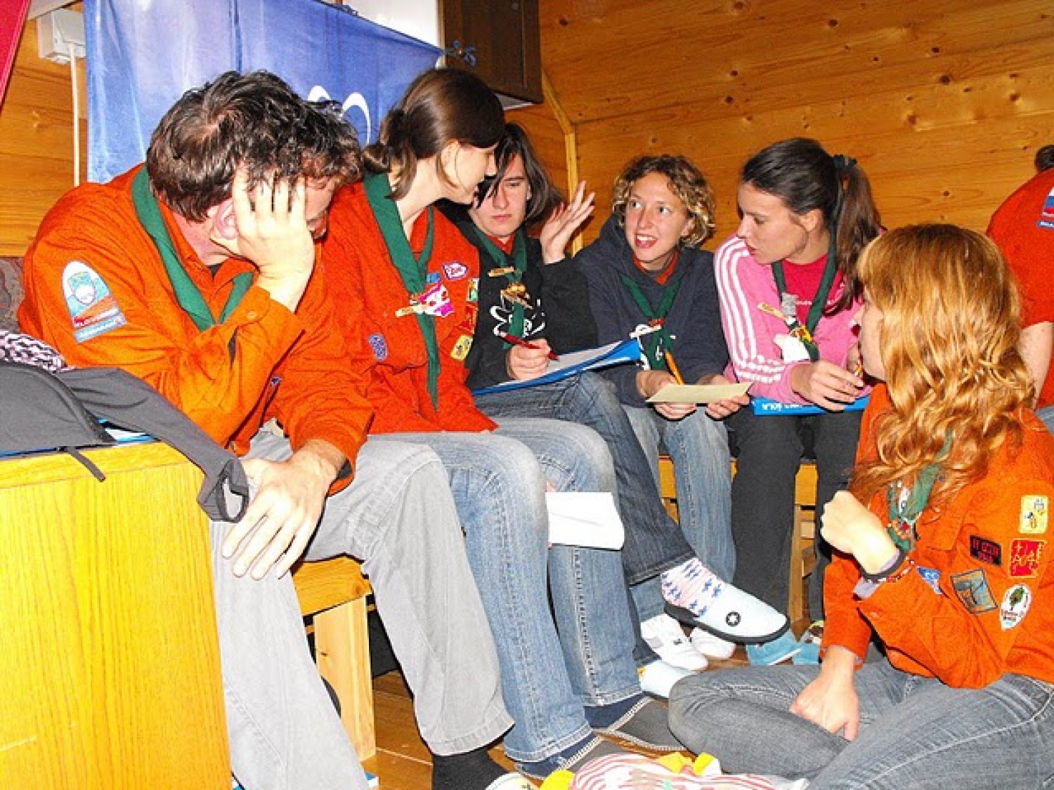 Ali kako smo skupaj v zidu in kako smo se učili (in se še učimo) zidati nekaj novega, boljšega v slovenskem skavtstvu