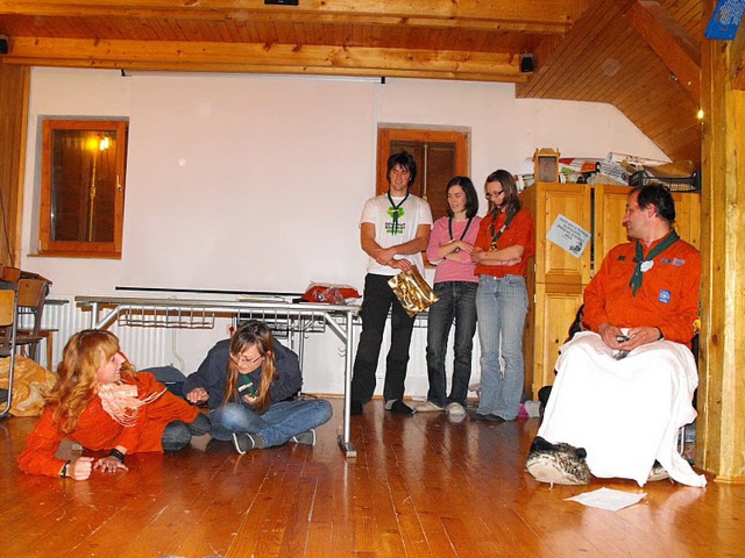 Ali kako smo skupaj v zidu in kako smo se učili (in se še učimo) zidati nekaj novega, boljšega v slovenskem skavtstvu