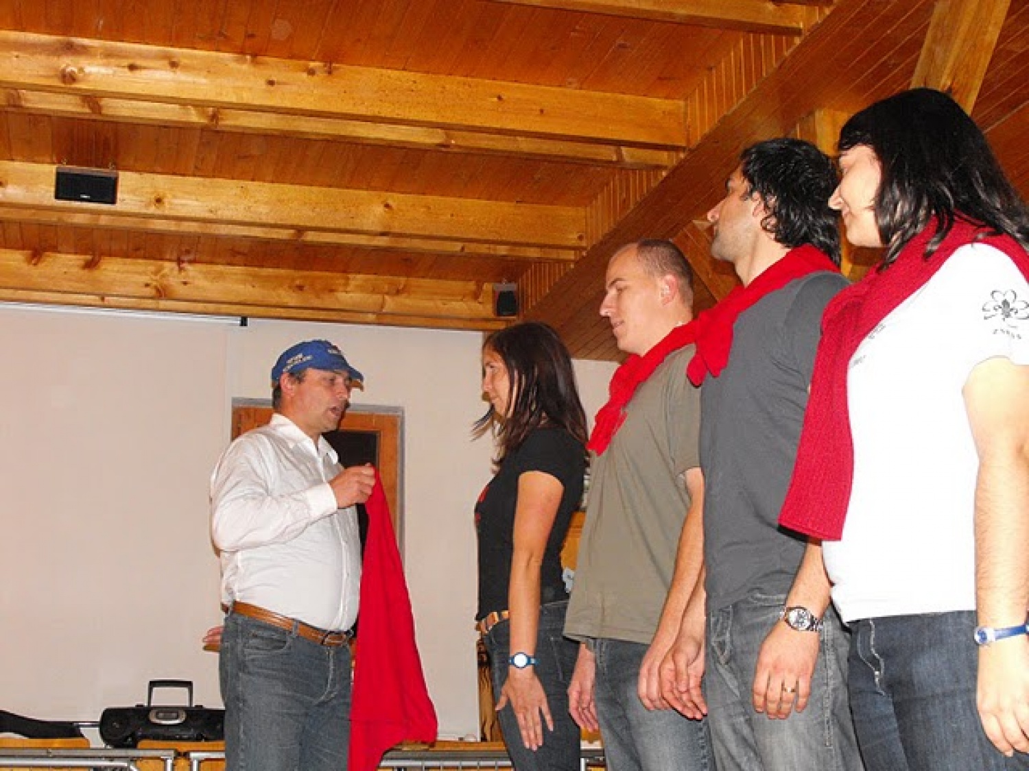 Ali kako smo skupaj v zidu in kako smo se učili (in se še učimo) zidati nekaj novega, boljšega v slovenskem skavtstvu