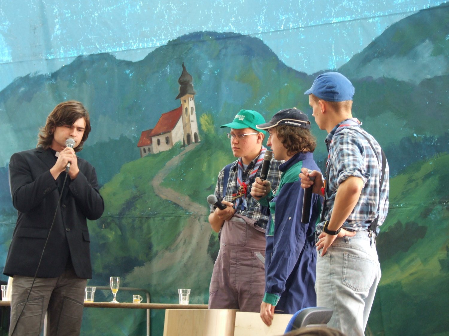 Pretekli konec tedna (23. In 24. Oktobra 2010) se je v Mozirju zgodil tradicionalni JAM – srečanje vseh skavtinj in skavtov mariborske regije. Kmetije nismo rodali, smo pa zato doživeli zares lep skavtski dogodek.