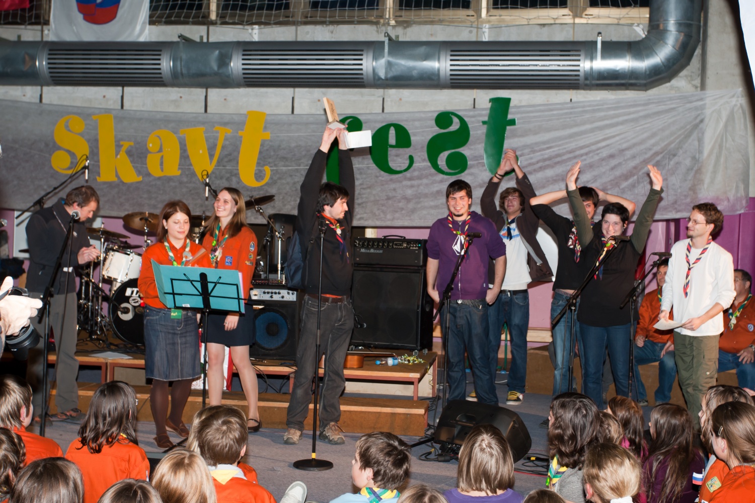 Zmagovalna pesem SkavtFesta 2010 je "Impeesa" stega Kranj 1. Pesem je bila izbrana tudi s strani publike za najboljšo pesem ognja.