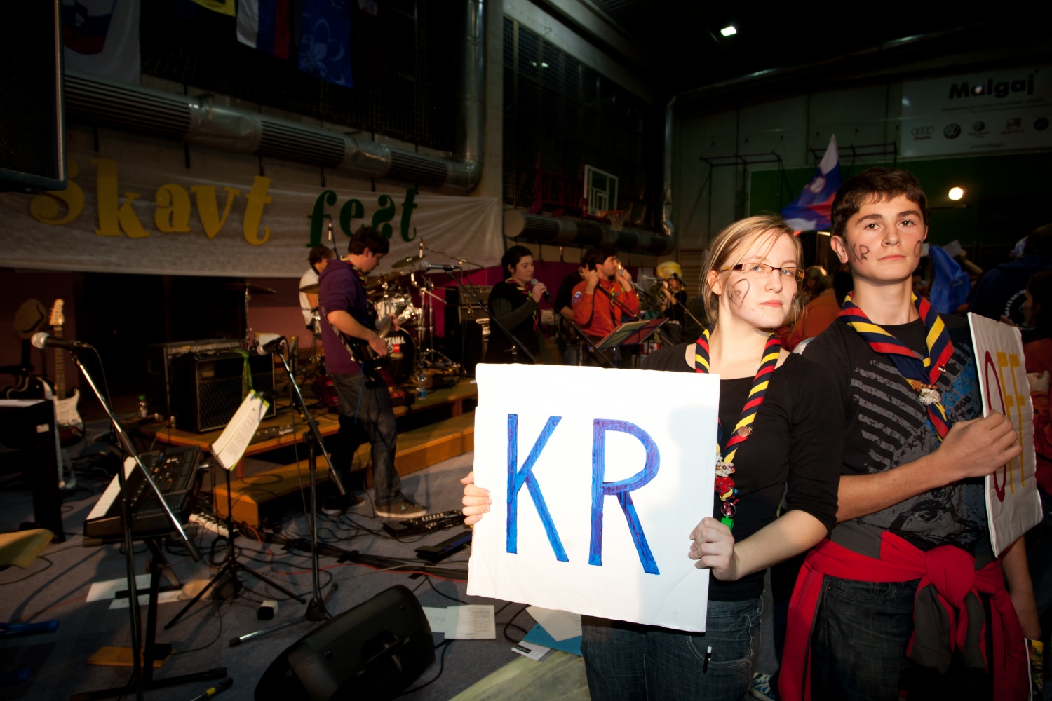 Zmagovalna pesem SkavtFesta 2010 je "Impeesa" stega Kranj 1. Pesem je bila izbrana tudi s strani publike za najboljšo pesem ognja.