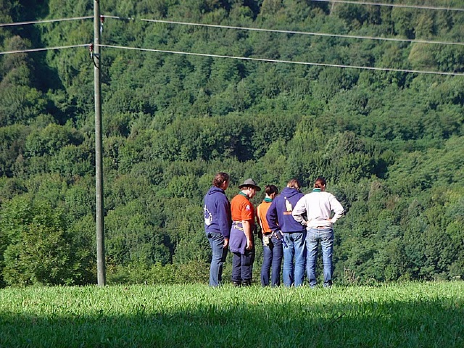 3. avgusta 2010 se je v Kobaridu število prebivalcev povečalo za 25 skavtov. In natanko 16
skavtov ni imelo niti najmanjše ideje v kaj se spušča.