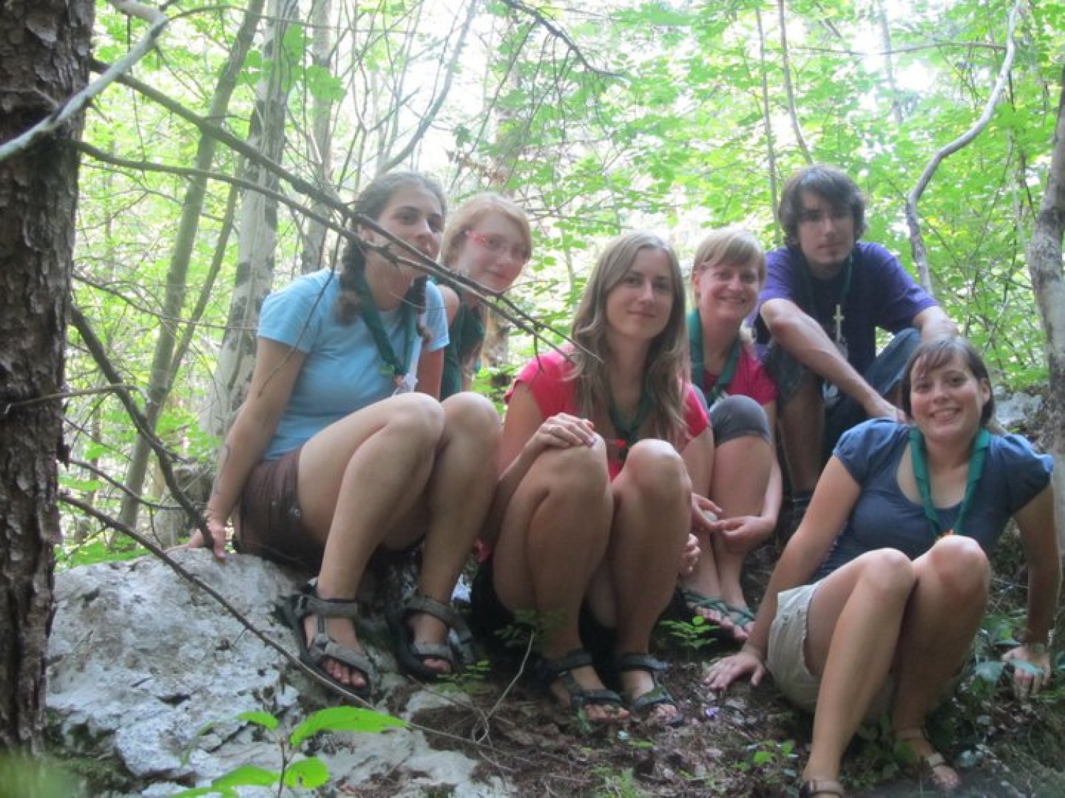 »Letos je končno čas, da naredim nekaj zase!« sem si rekla, si rezervirala tisti teden v avgustu ter se prijavila na TŠ MVV. To, da smo letos čas preživljali na/ ob/ v Soči, je bila samo še pika na i.