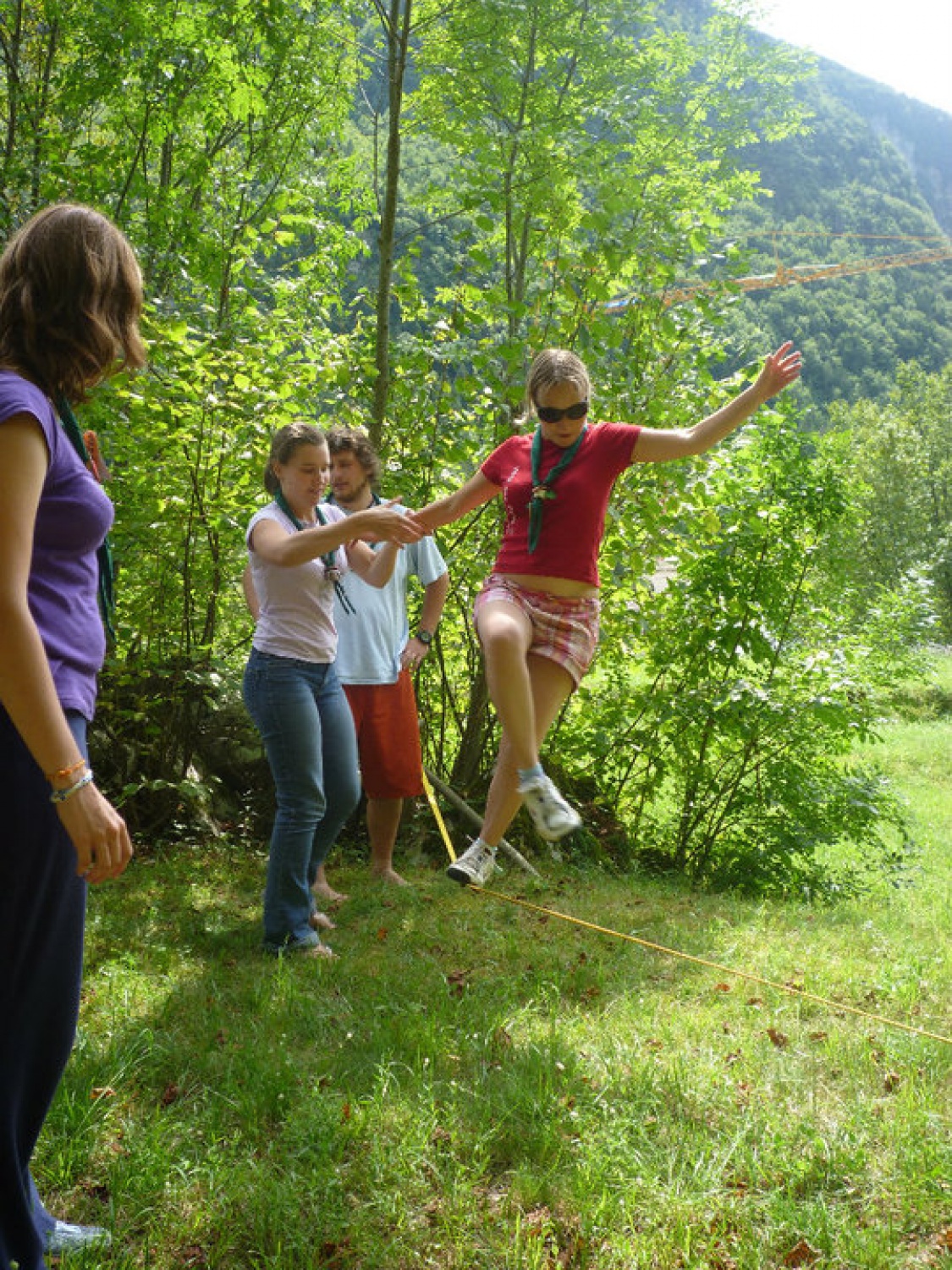 »Letos je končno čas, da naredim nekaj zase!« sem si rekla, si rezervirala tisti teden v avgustu ter se prijavila na TŠ MVV. To, da smo letos čas preživljali na/ ob/ v Soči, je bila samo še pika na i.