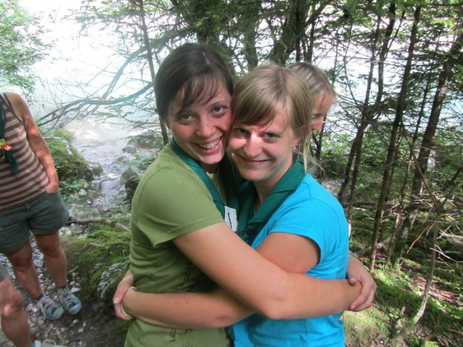 »Letos je končno čas, da naredim nekaj zase!« sem si rekla, si rezervirala tisti teden v avgustu ter se prijavila na TŠ MVV. To, da smo letos čas preživljali na/ ob/ v Soči, je bila samo še pika na i.