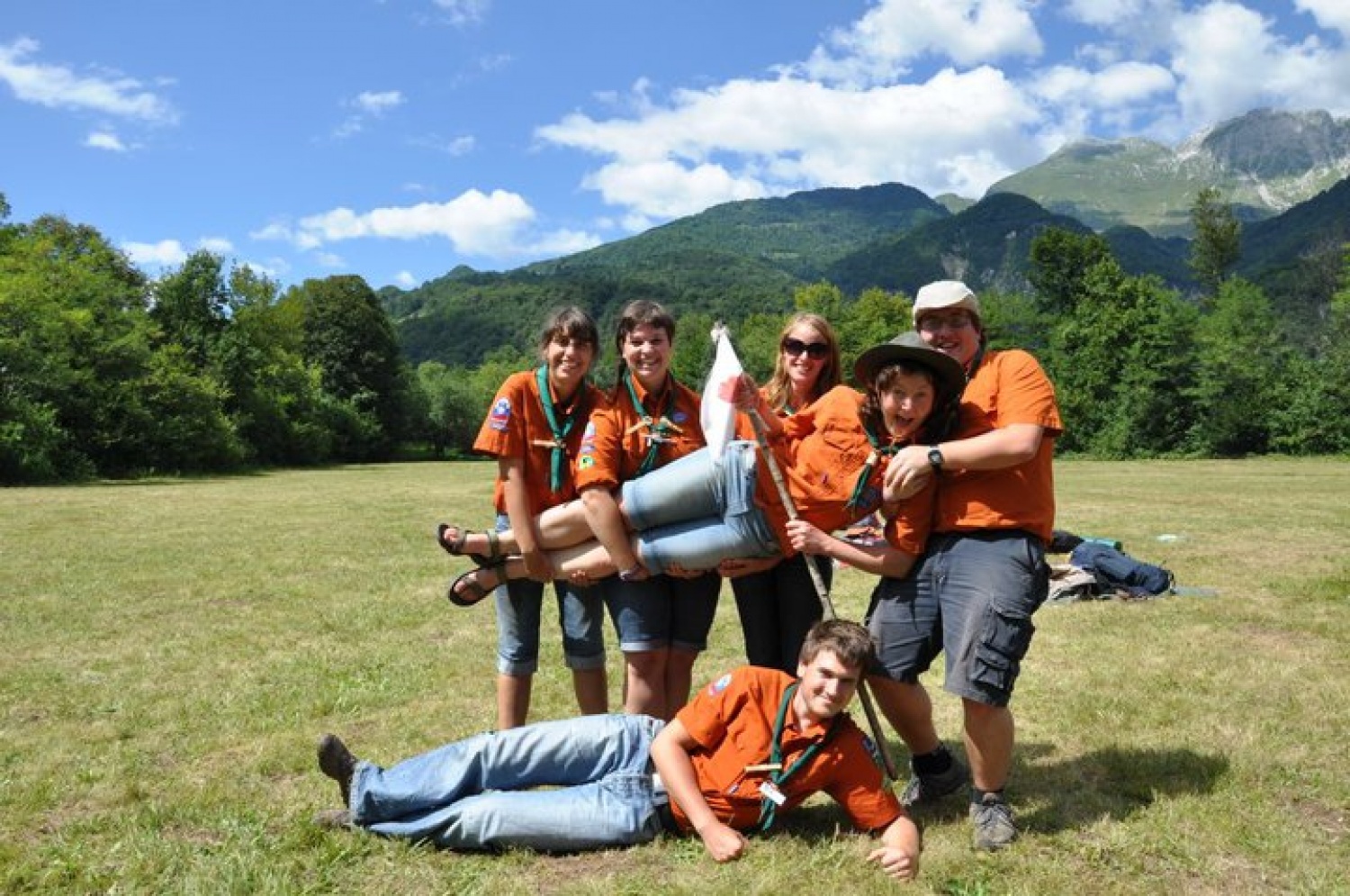 Sove z osebno spremljevalko